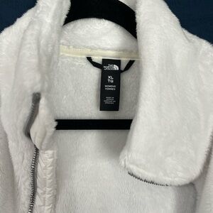 The North Face Women's Cream Teddy Jacket